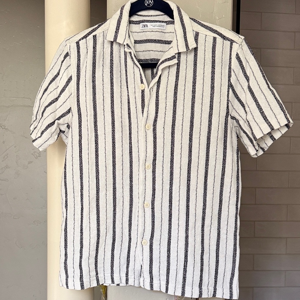 Zara Men's Casual Shirt with Black and White Stripes